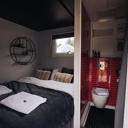 Golden Circle Truck Hotel Selfoss Exterior photo