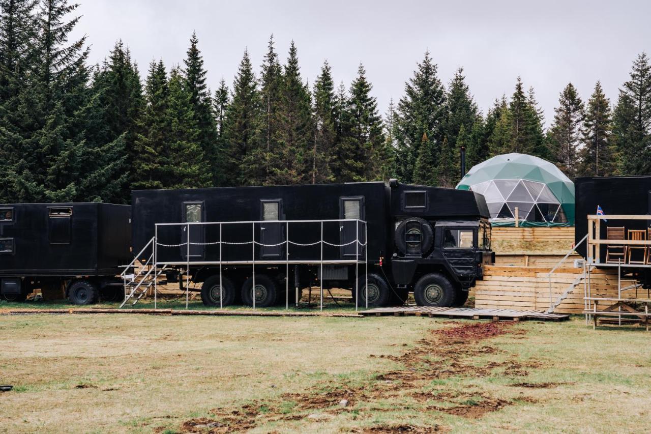 Golden Circle Truck *